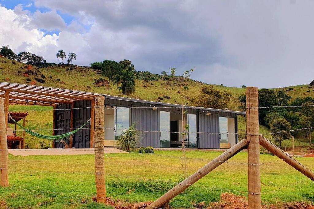 Casa Container Com Spa E Linda Vista Para A Serra Da Mantiqueira Villa Bueno Brandão Екстериор снимка